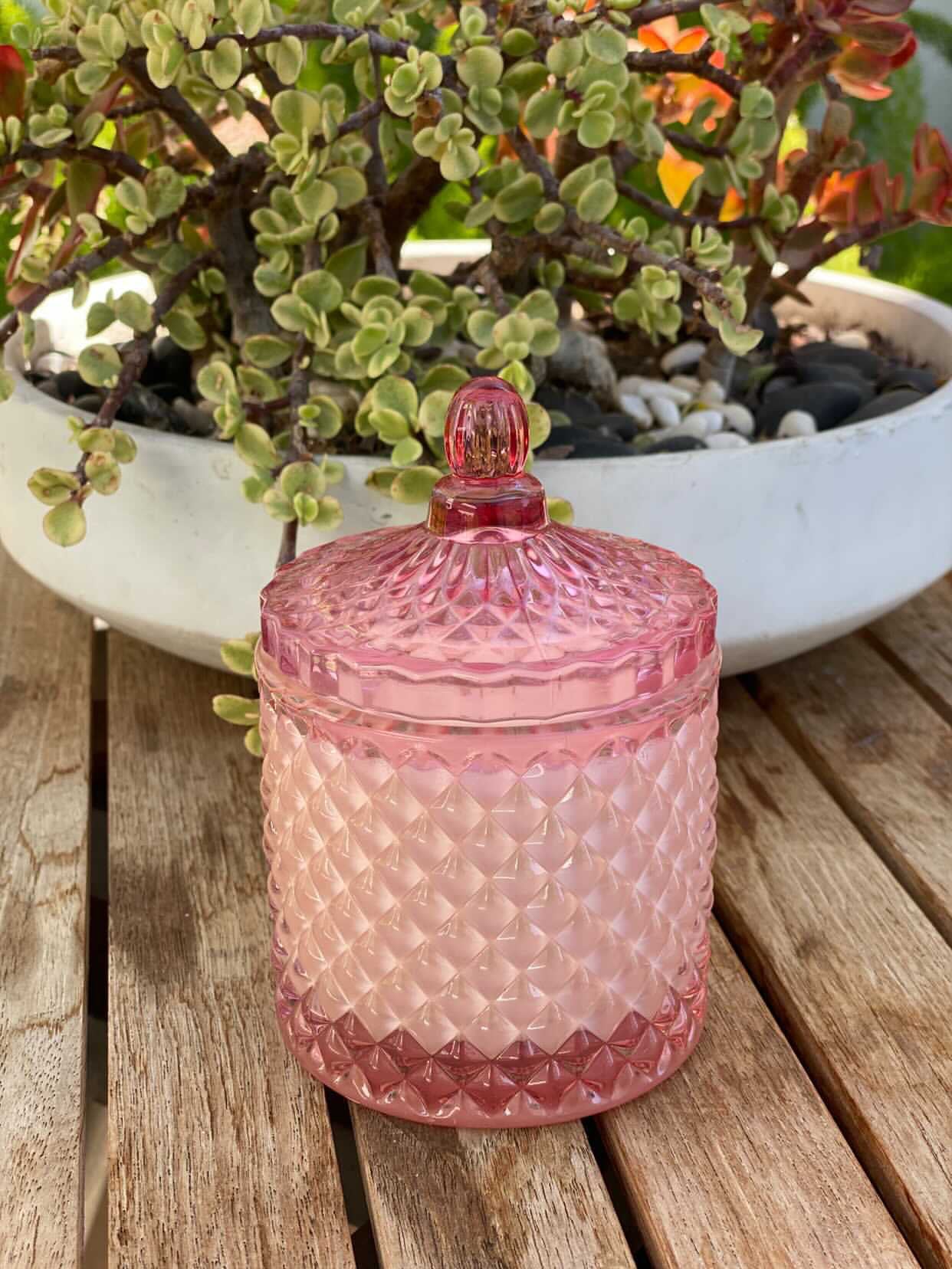 9 oz Vintage Glass Quilted Candle