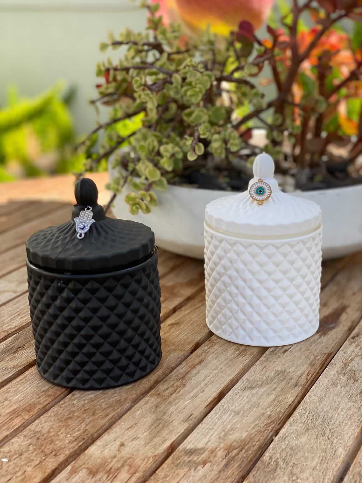 9 oz Vintage Glass Quilted Candle