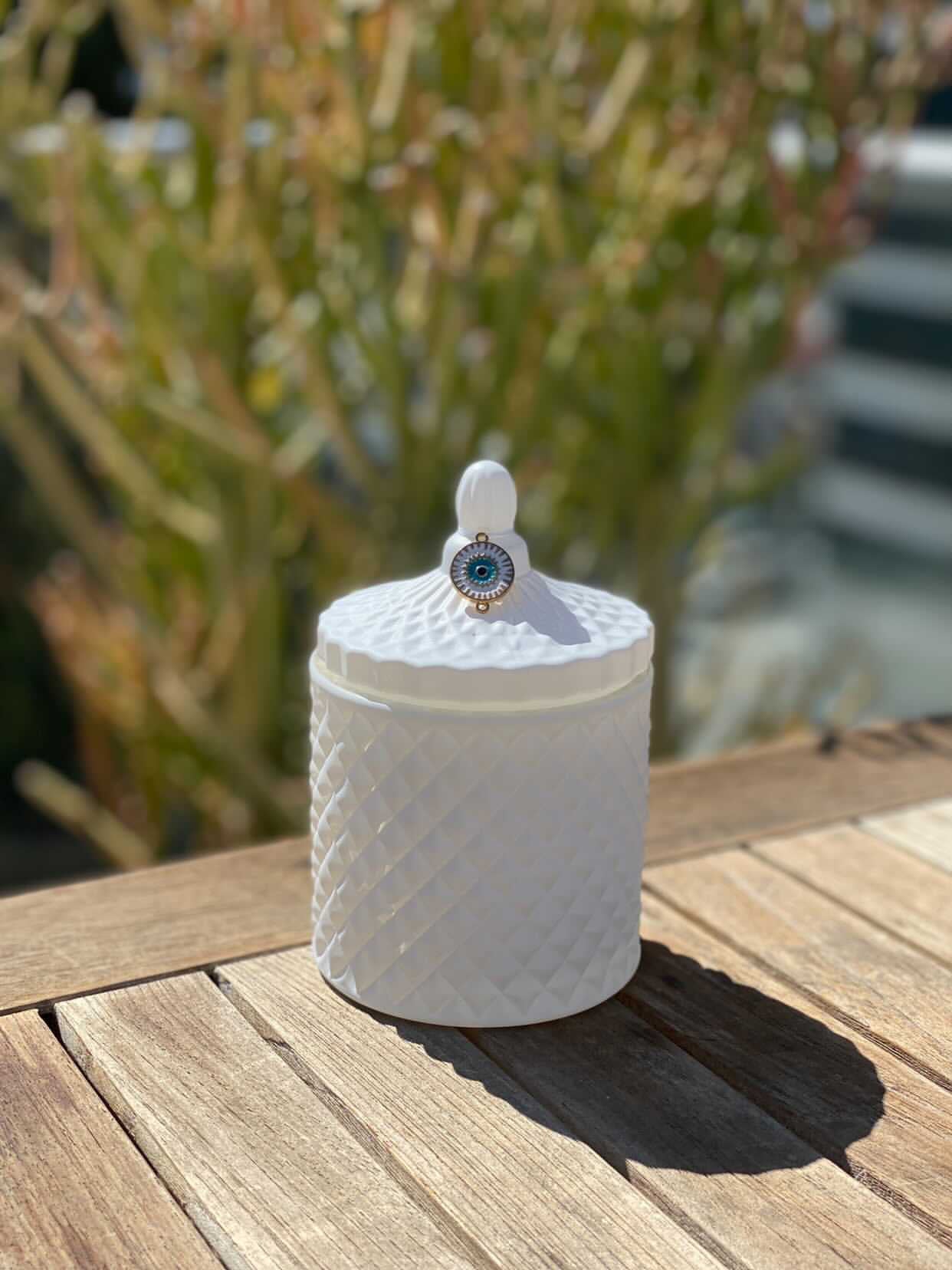 9 oz Vintage Glass Quilted Candle