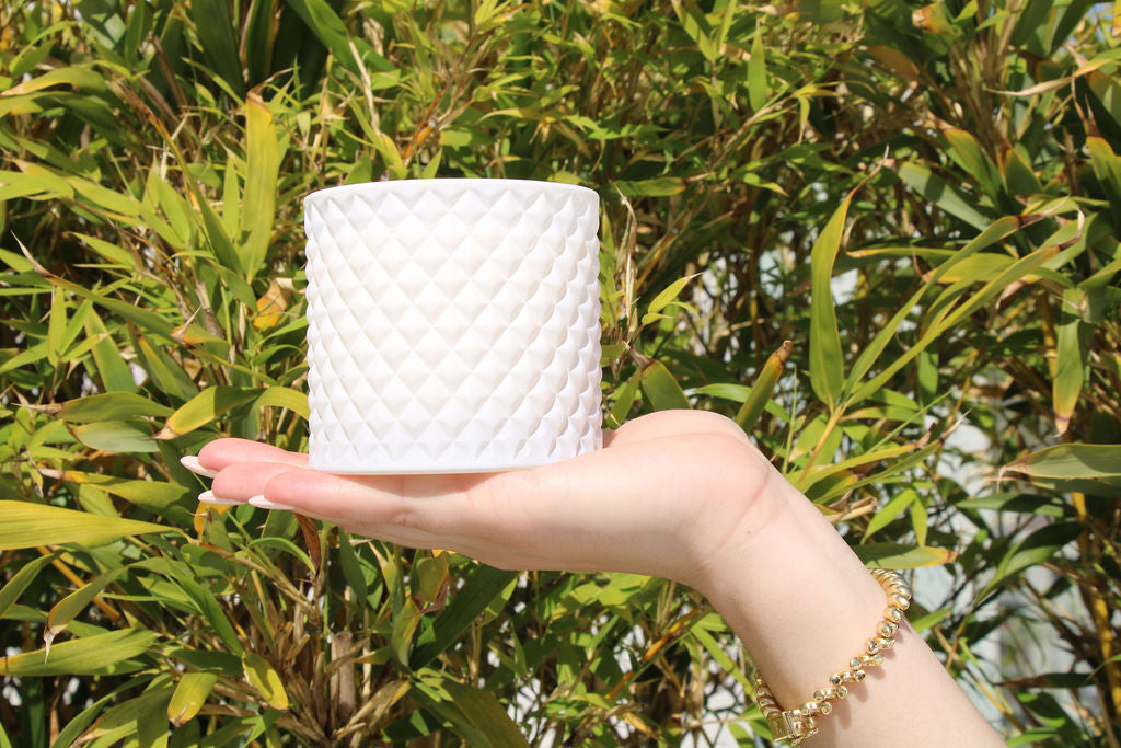 9 oz Vintage Glass Quilted Candle