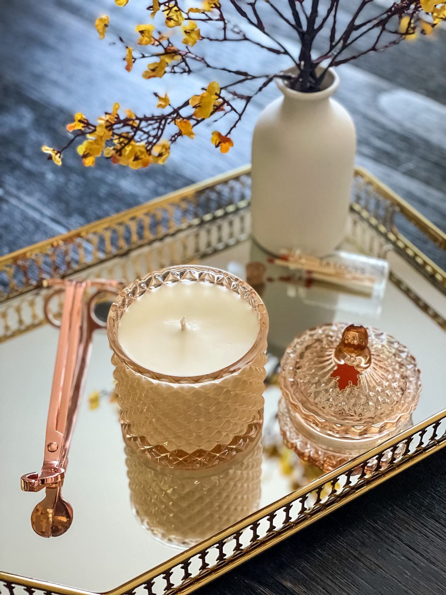 9 oz Vintage Glass Quilted Candle